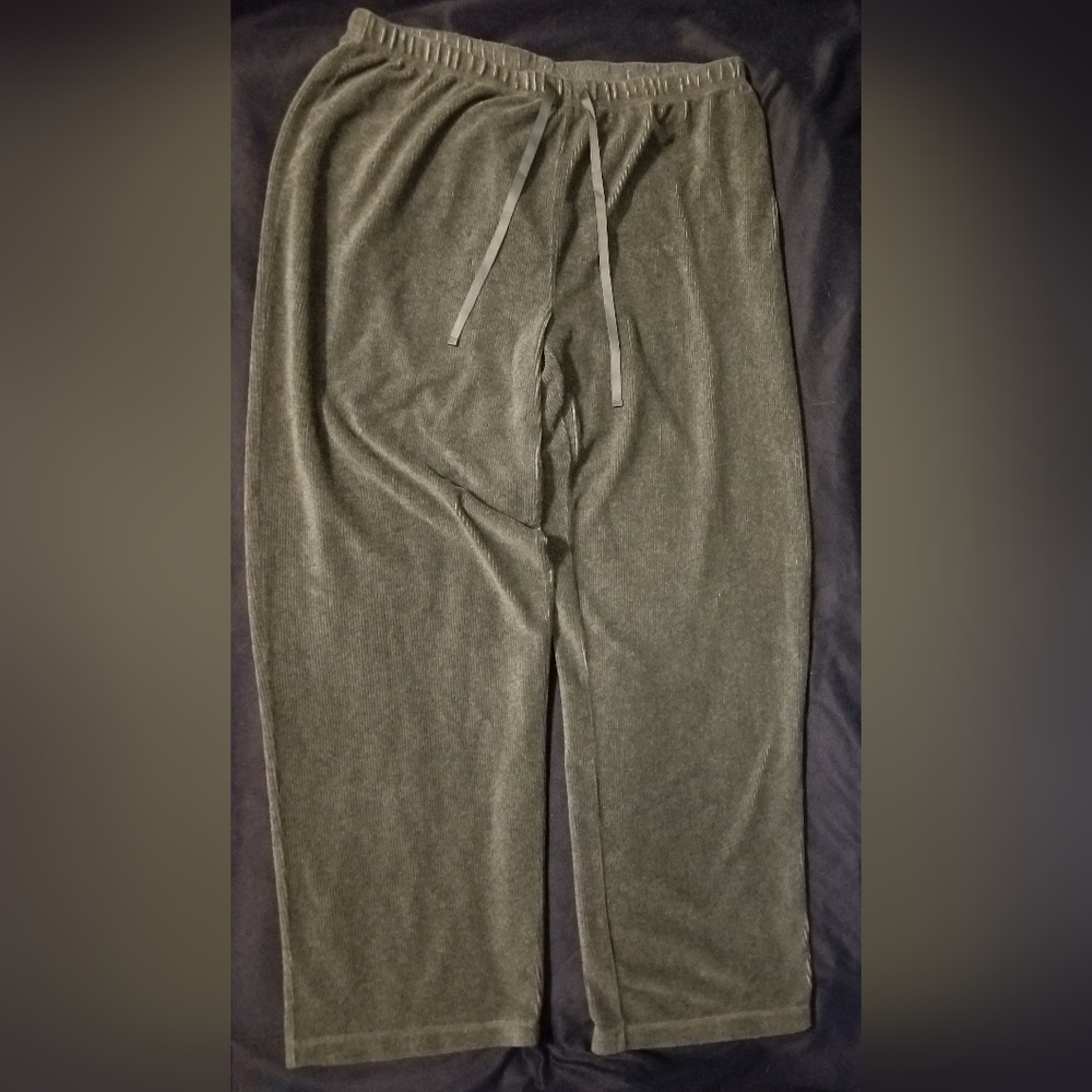 Tall (43") women's gray corduroy high rise pants, VGUC - Picture 4 of 5